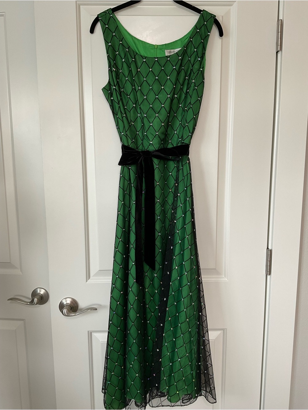 Coldwater Creek Emerald Green Maxi Dress with Black Velvet Waist Sash